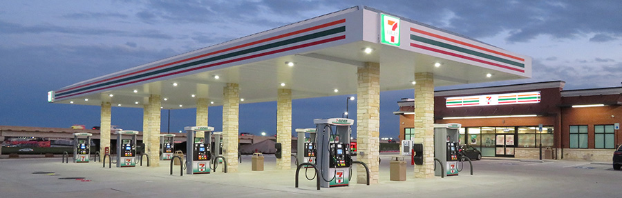 7-Eleven tall night