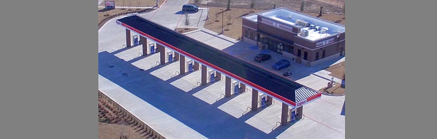 7-Eleven long canopy