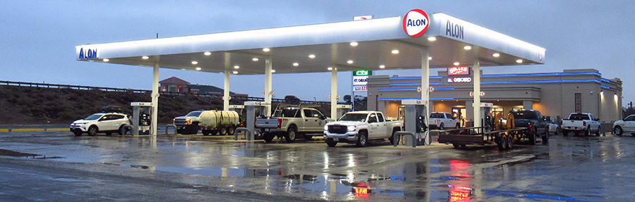 Alon service station